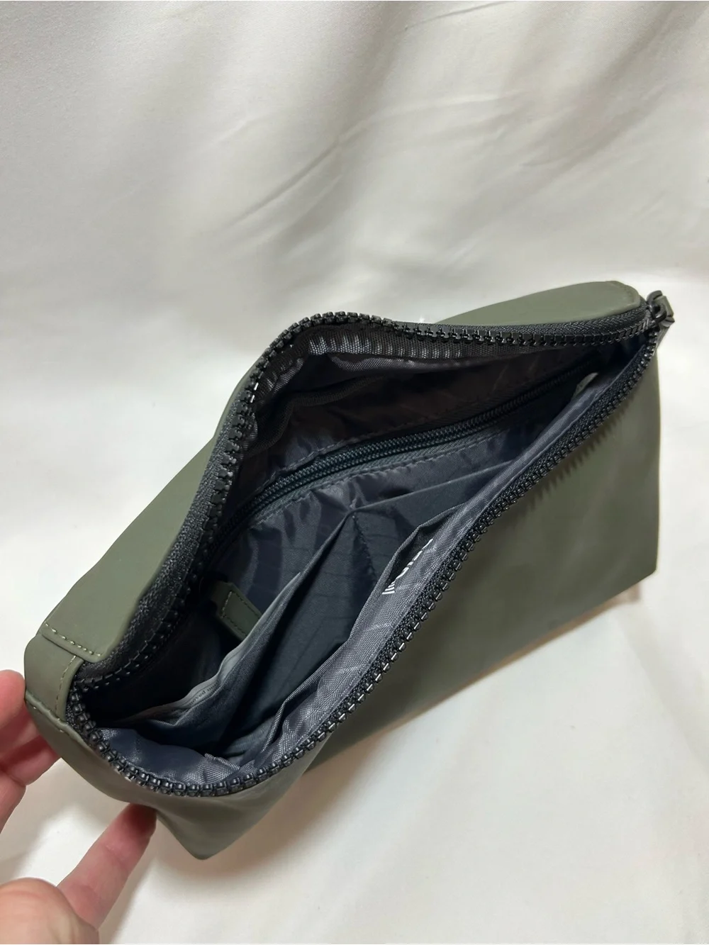 Men's Olive Green Waist Pack with Black Strap Brand New Champs